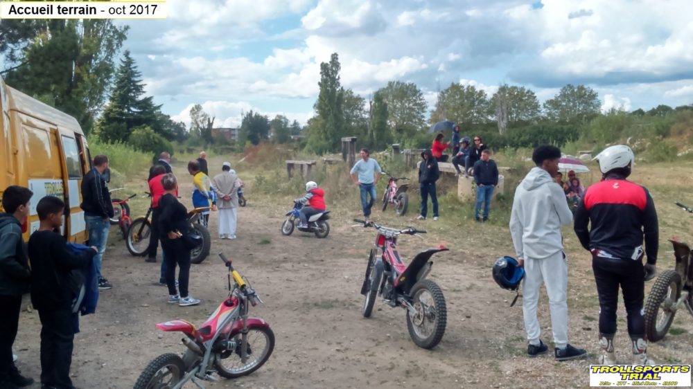 Accueils sur le terrain de Saint Priest